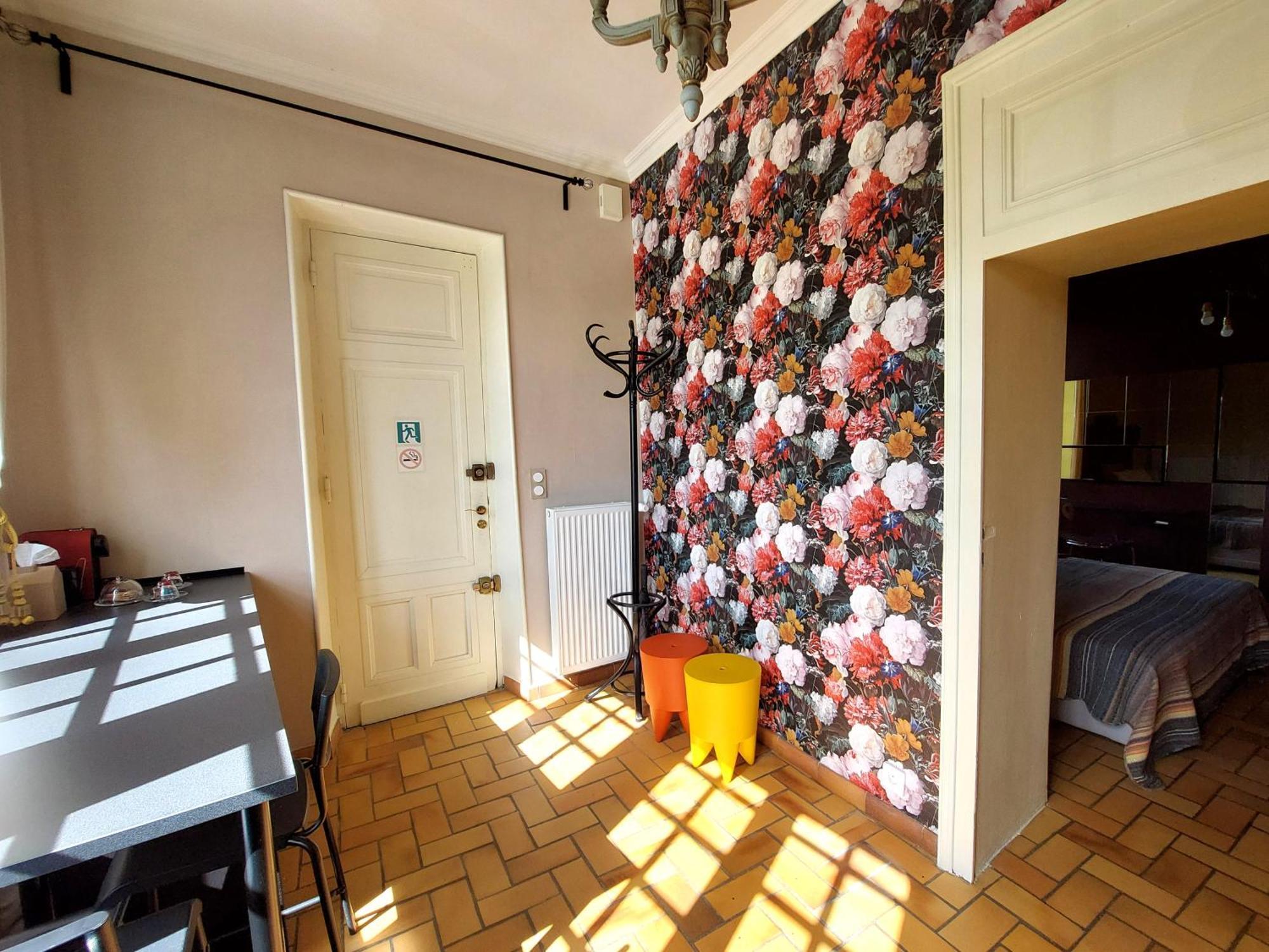 Rue Du Chateau Lalinde Exterior photo